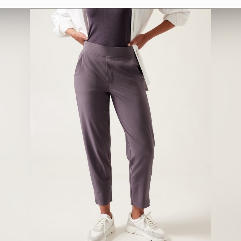 Athleta Brooklyn Ankle Mid Rise Pant Size 8 Dusty Purple Travel Golf